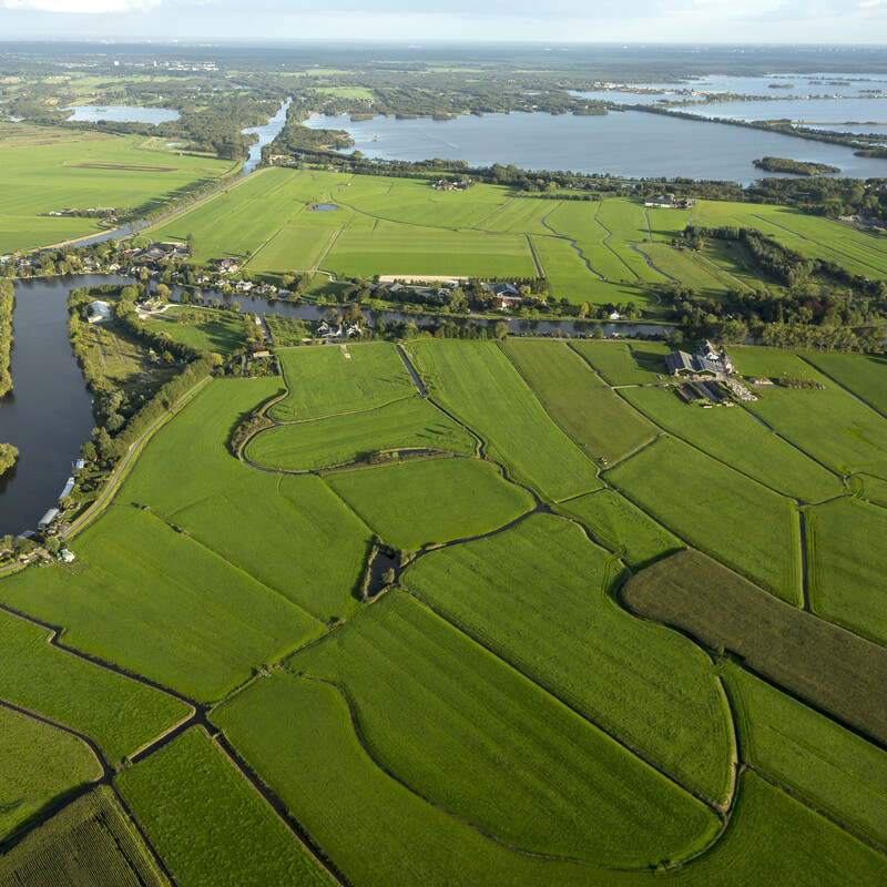 De Wijde Blik, de eerste plas op de achtergrond.
