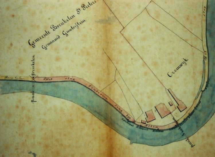 Situatie Teekening van een gedeelte van den Vechtdijk, zijnde de Slagen Vinkeveen en Abcoude, 26 februari 1855. (detail schetskaart, particulier bezit). Dit detail toont de Vechtoever ter weerszijde van Cromwijck. Het Slag Vinkeveen – lang 390 Ellen (ca. 270 m) – wordt aan de noordzijde begrensd door de paal Breukelen (Afb. 2). De paal Vinkeveen staat op de gemeentegrens met Maarssen. In de bocht van Cromwijck staan ook verschillende rolpalen aangegeven.