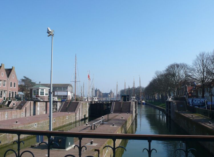 De zeesluis bij Muiden, het einde van de Vecht