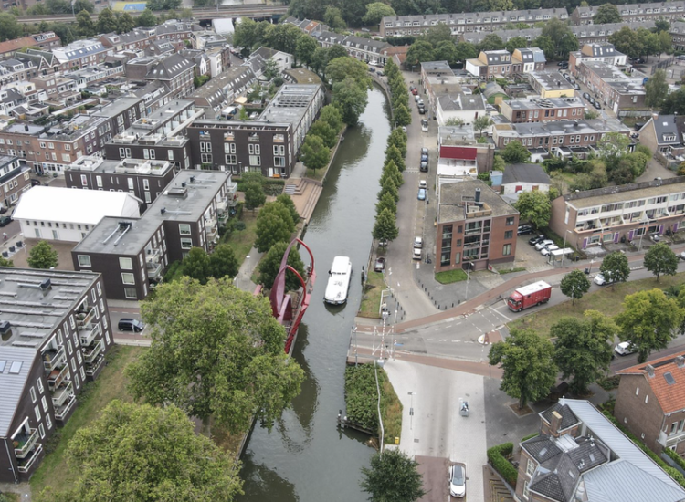 De stedelijke Vecht bij Utrecht