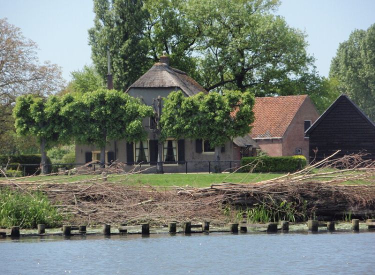 boerderij 't Slijk met aangebouwde herenkamer